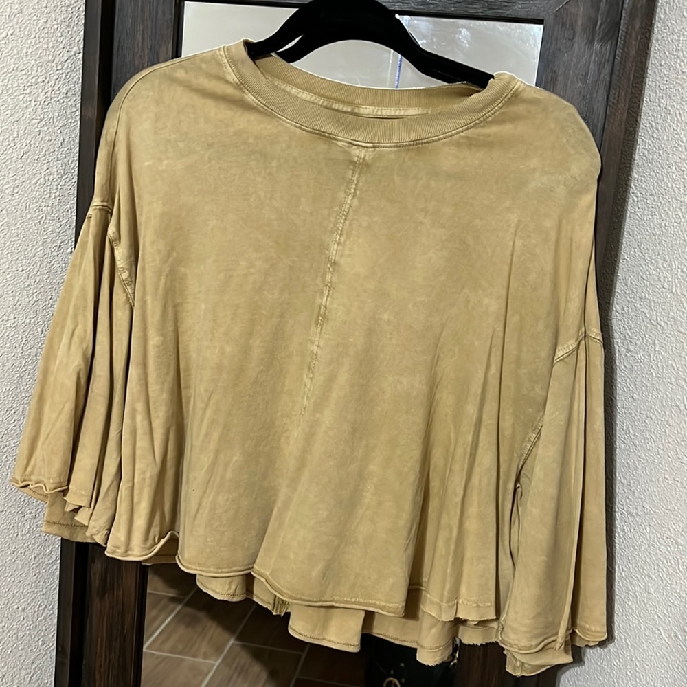 NWT Gianna Circle Tee